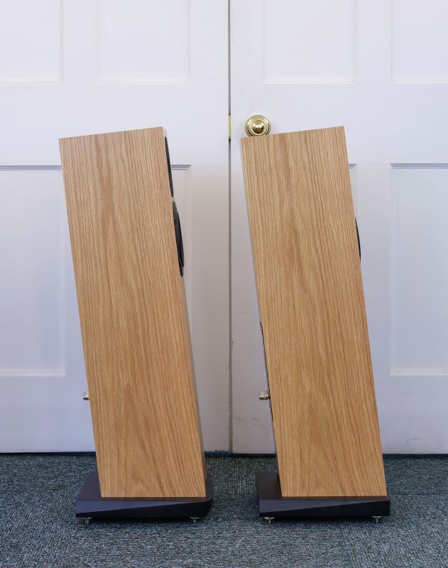 Neat Motive SX2 speakers