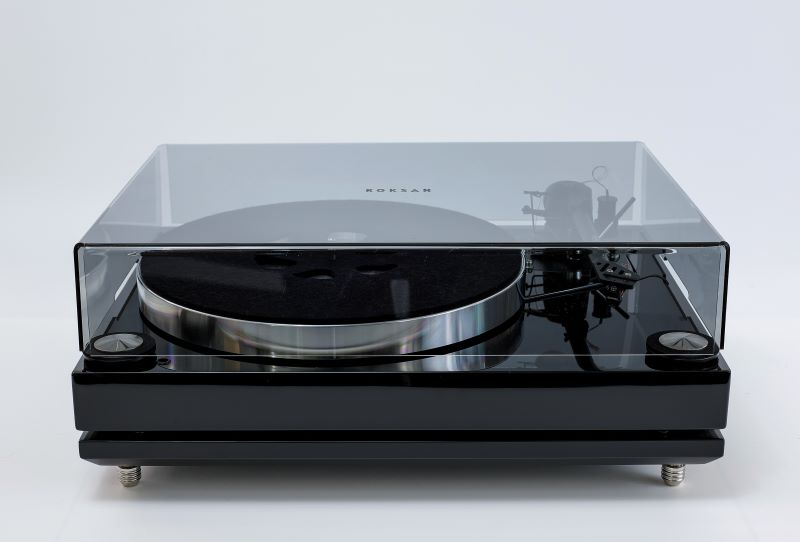 Roksan Xerxes 20 Plus Sara turntable