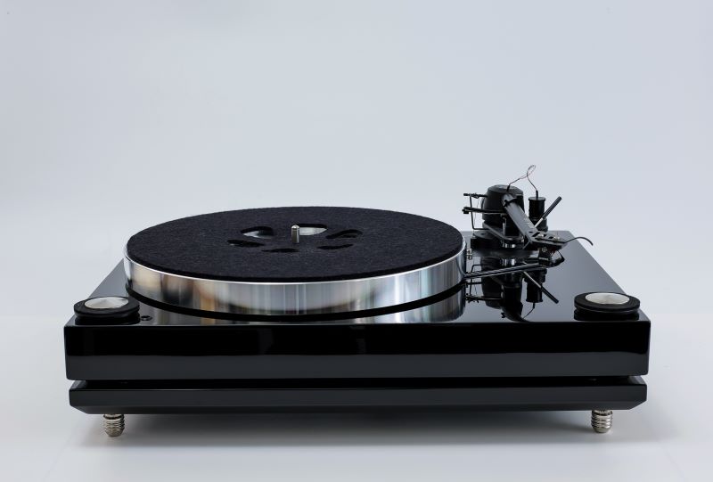 Roksan Xerxes 20 Plus Sara turntable